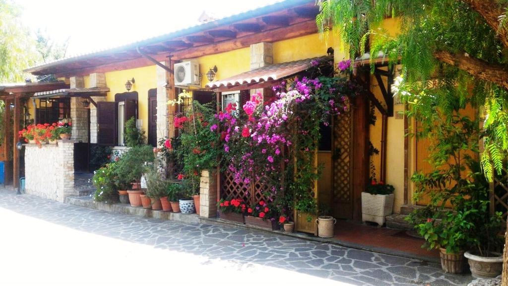 I Gerani Rossi Hotel Roma Ngoại thất bức ảnh
